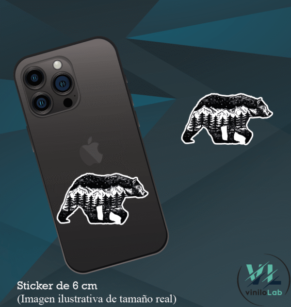 Silueta oso montaña