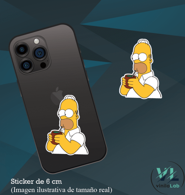 Homero mateando